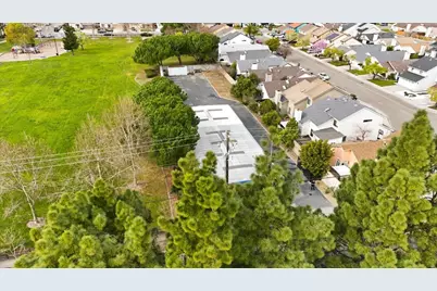 593 Industrial Parkway West, Hayward, CA 94544 - Photo 9