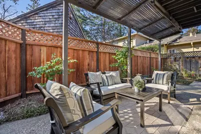 1317 Laurel St, Menlo Park, CA 94025 - Photo 27
