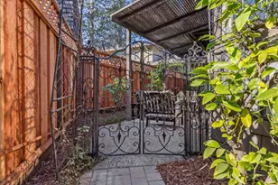 1317 Laurel St, Menlo Park, CA 94025 - Photo 17