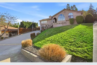 1610 Calabrese Way, Gilroy, CA 95020 - Photo 3
