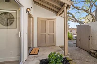19224 Vineyard Ln, Saratoga, CA 95070 - Photo 21