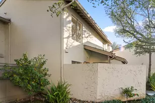 19224 Vineyard Ln, Saratoga, CA 95070 - Photo 33