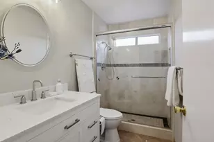 18737 W Cavendish Dr, Castro Valley, CA 94552 - Photo 35