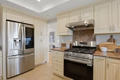 18737 W Cavendish Dr, Castro Valley, CA 94552 - Photo 17