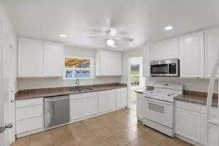 3712 42nd Ave, Sacramento, CA 95824 - Photo 15