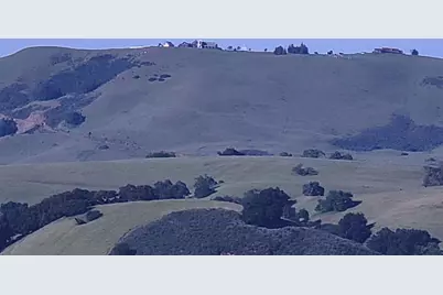 14200 Sycamore Ave, San Martin, CA 95046 - Photo 5