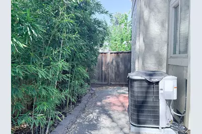 130 Baroni Ave 29, San Jose, CA 95136 - Photo 29