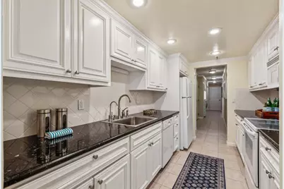 1115 Continentals Way 203, Belmont, CA 94002 - Photo 7