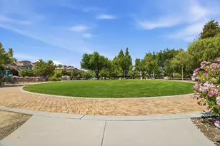 1381 Marcello Dr, San Jose, CA 95131 - Photo 29