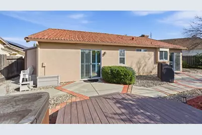 1270 Alder St, Hollister, CA 95023 - Photo 3