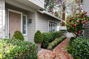 11 Chateau Dr, Menlo Park, CA 94025 - Photo 3