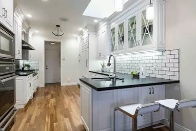 11 Chateau Dr, Menlo Park, CA 94025 - Photo 11