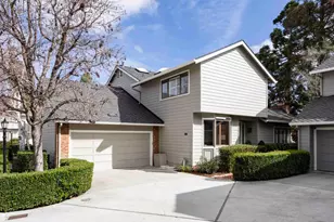 11 Chateau Dr, Menlo Park, CA 94025 - Photo 1