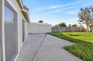 1520 Ebro Cir, Salinas, CA 93906 - Photo 13