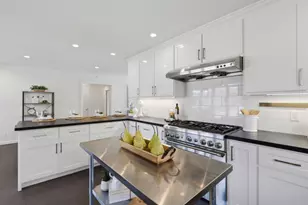 1523 Shaw Dr, San Jose, CA 95118 - Photo 9