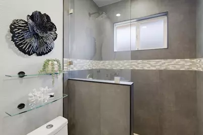 1523 Shaw Dr, San Jose, CA 95118 - Photo 23