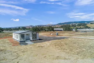 2055 Rucker Ave, Gilroy, CA 95020 - Photo 3