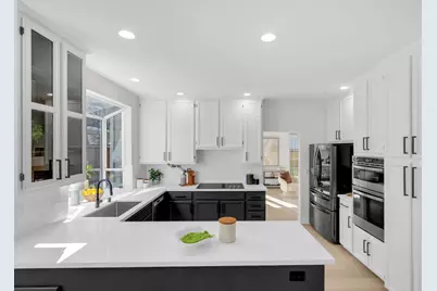 814 Schooner Bay Dr, Redwood City, CA 94065 - Photo 17