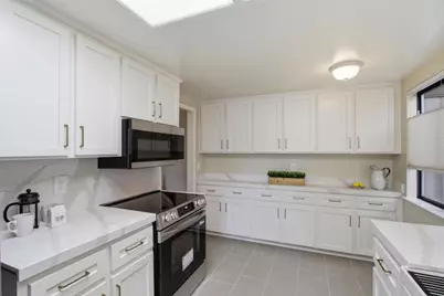 18944 Sara Park Cir, Saratoga, CA 95070 - Photo 7