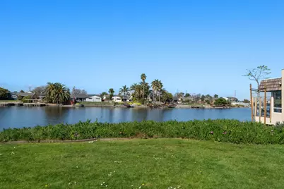 707 Fathom Dr 208, San Mateo, CA 94404 - Photo 17