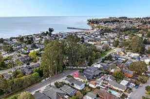 318 Park Ave, Capitola, CA 95010 - Photo 29