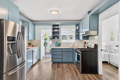 318 Park Ave, Capitola, CA 95010 - Photo 17