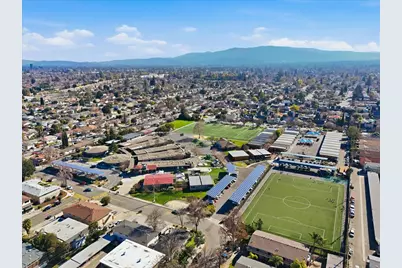 992 Hibiscus Ln, San Jose, CA 95117 - Photo 45