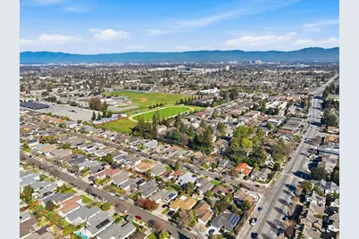 992 Hibiscus Ln, San Jose, CA 95117 - Photo 41