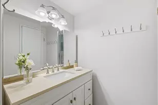 1947 Huxley Ct, San Jose, CA 95125 - Photo 25