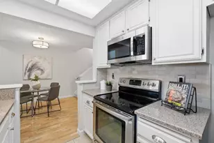 1947 Huxley Ct, San Jose, CA 95125 - Photo 21