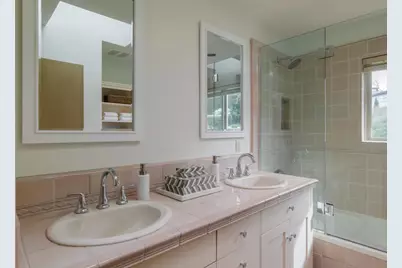 888 Robb Rd, Palo Alto, CA 94306 - Photo 19