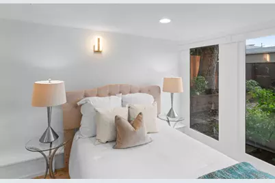 300 Klamath St, Brisbane, CA 94005 - Photo 19