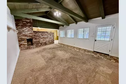 1462 Hervey Lane, San Jose, CA 95125 - Photo 3