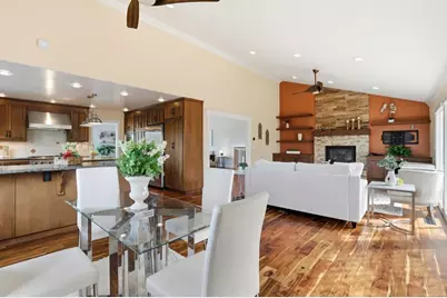 15990 Jackson Oaks Dr, Morgan Hill, CA 95037 - Photo 13