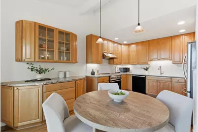 28 Marinero Cir 18, Belvedere Tiburon, CA 94920 - Photo 13