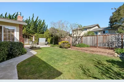 138 Segre Pl, Santa Cruz, CA 95060 - Photo 37