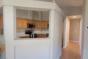 10711 Wallace Ln, Dublin, CA 94568 - Photo 5