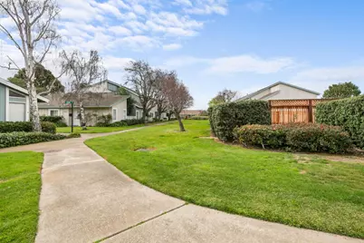 1072 Eagle Ln, Foster City, CA 94404 - Photo 41