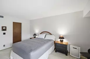 25 Rinconada Cir, Belmont, CA 94002 - Photo 41