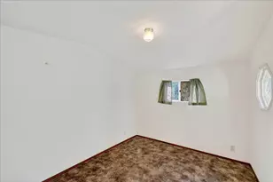 7429 Alexander St, Gilroy, CA 95020 - Photo 33