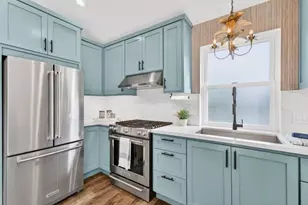 318 Park Ave, Capitola, CA 95010 - Photo 9