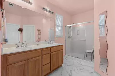 704 Tennyson Dr, Gilroy, CA 95020 - Photo 17