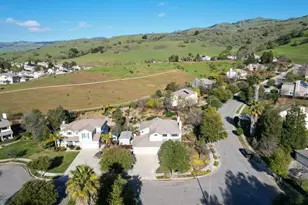 7085 Wilderness Cir, San Jose, CA 95135 - Photo 41