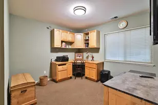 7085 Wilderness Cir, San Jose, CA 95135 - Photo 11