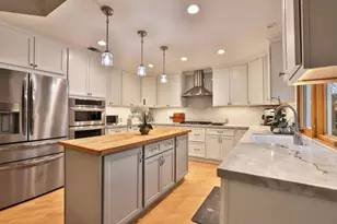 7085 Wilderness Cir, San Jose, CA 95135 - Photo 7