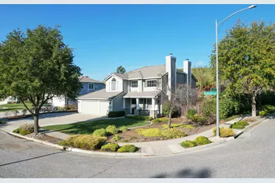 7085 Wilderness Cir, San Jose, CA 95135 - Photo 3