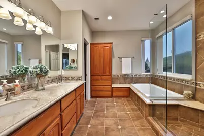 7085 Wilderness Cir, San Jose, CA 95135 - Photo 15