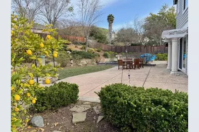 7085 Wilderness Cir, San Jose, CA 95135 - Photo 37