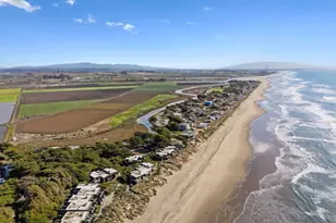 21 Cypress, La Selva Beach, CA 95076 - Photo 3