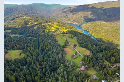 24733 Loma Prieta Ave, Los Gatos, CA 95033 - Photo 43